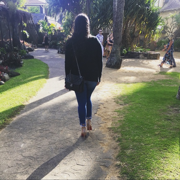 Meet your Posher, Rona - Picture 6 of 11